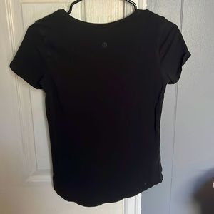 black lululemon shirt (basically new)